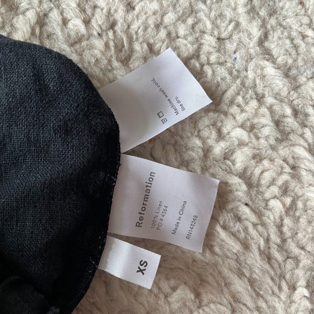 Reformation Washed Linen Black Shorts Sz XS